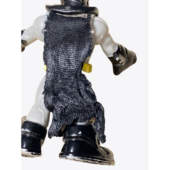 Fisher-Price Imaginext DC Super Friends Batman w/ Bat Cycle Motorcycle - Picture 4 of 9